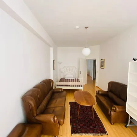 Wohnung, 2 Schlafzimmer, Strassenseitig Γκρατς