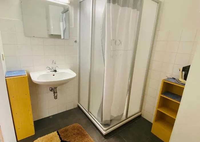 Wohnung, 2 Schlafzimmer, Strassenseitig Appartement *
